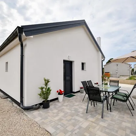 Casa de Férias Holiday Home Central Vir Vir