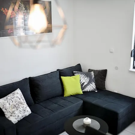 Prázdninový dům Holiday Home Central Vir *